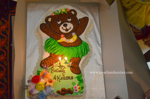 Hawaiian_bear_cake